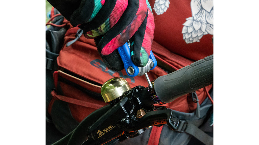 MTB-5 Rescue Tool