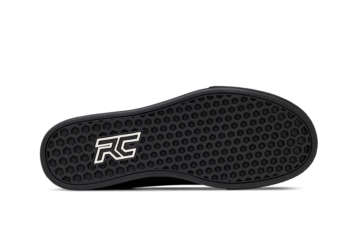 Vice Mid Men's Shoe - black/black