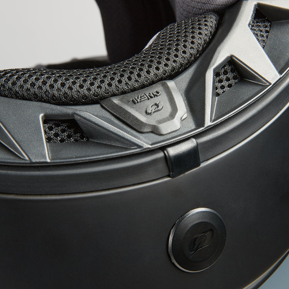 EX-SRS Helm SOLID black