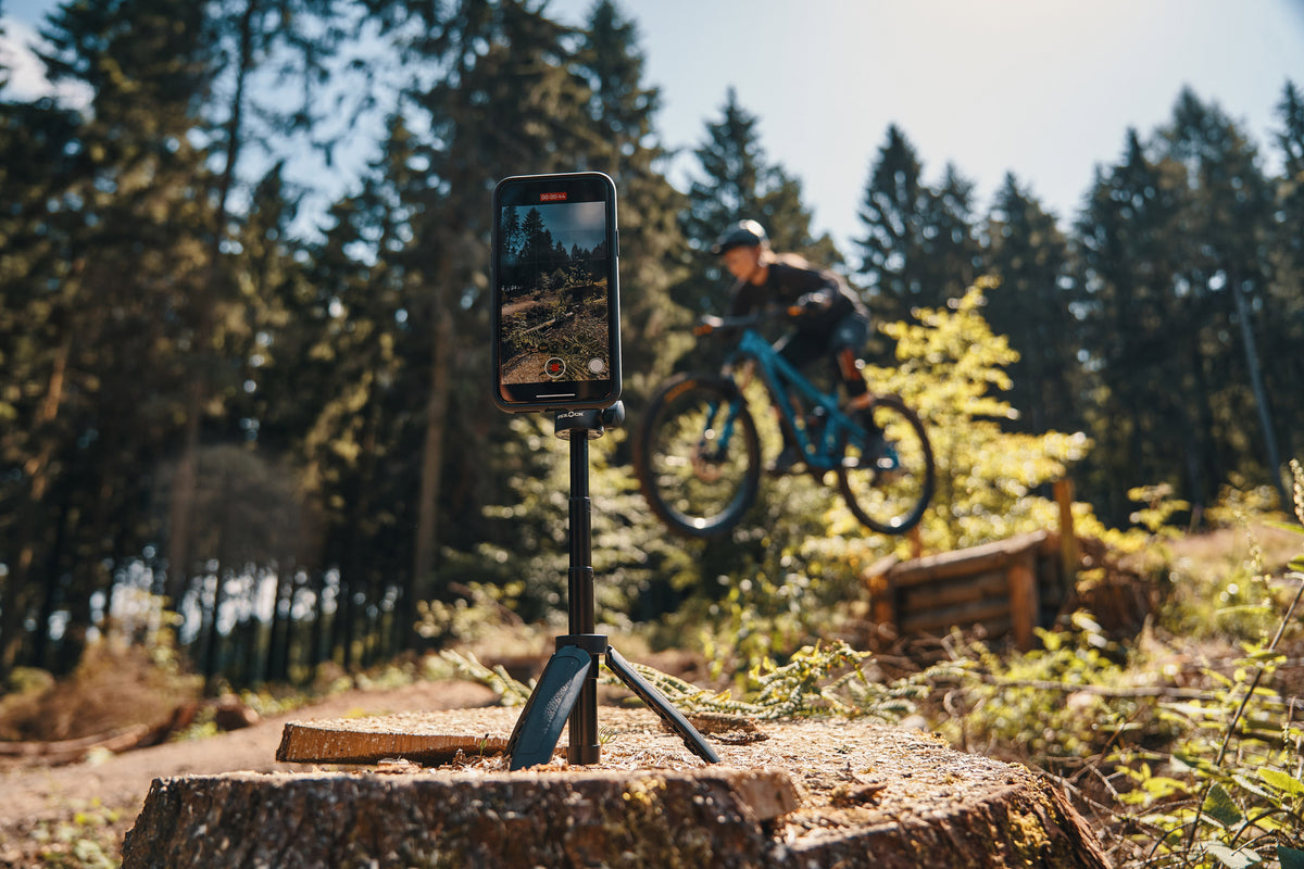 VACUUM mini tripod base