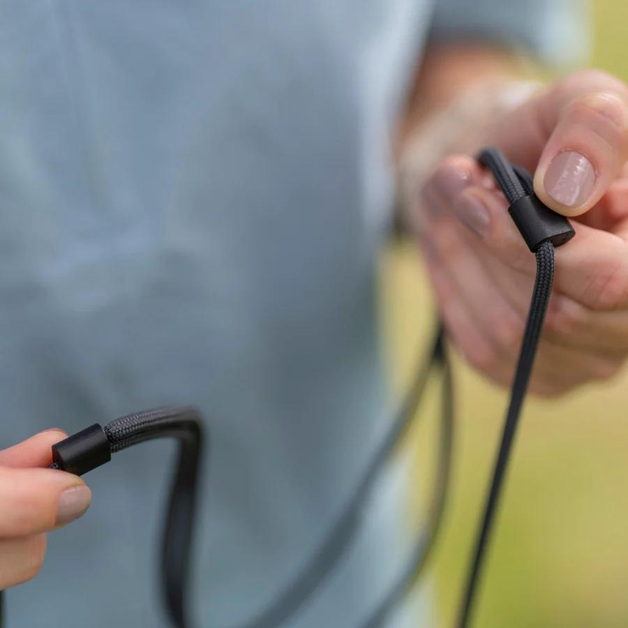 Funda para móvil con cordón grande