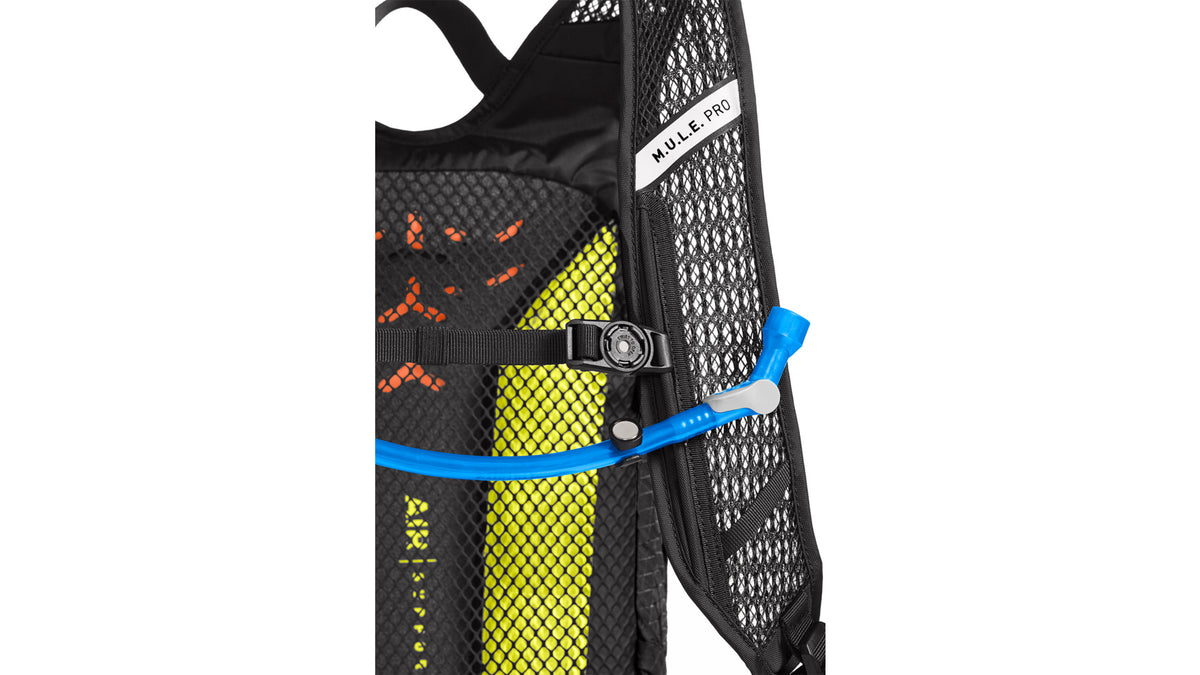 M.U.L.E. Pro 14 Trinkrucksack - Schwarz