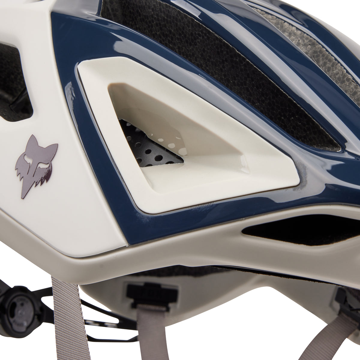 Crossframe Pro Helm - Vintage White