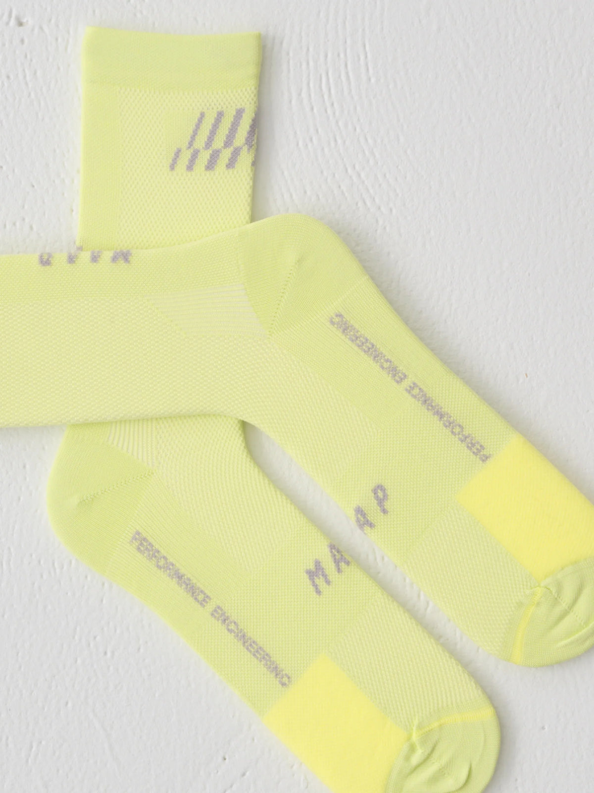 Aerate Sock (Division) - Shadow Lime 
