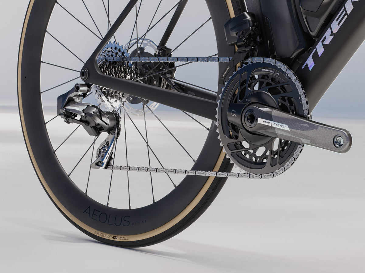Madone SLR 7 AXS Gen 8 - Matte/Gloss Carbon Smoke